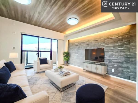 rO ƋCGp[XłB傫ȑ炽Ղ̗z閾邢rOBĴ郊rOŉƑĉ났̎Ԃ߂܂B