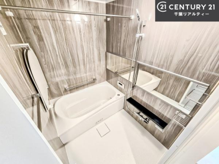  LXoXň̔tbVBL΂̂ŁAɂƐZ܂ˁĨoX^Cy݂ɂȂ܂B