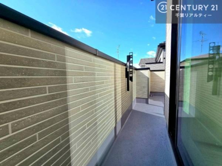 oRj[ zǍDȃoRj[łIꂽɂ͐nJIȎԂy߂܂B