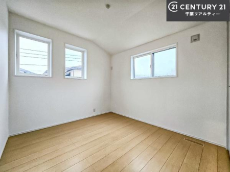 q |oȂ́Aql̂ƂĂSłI
[Xy[X[Ă̂ŎU炩TbƕЕt܂I