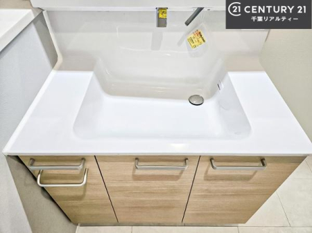 ʑEʏ [ʑ{ÉA˂ɂ̂łꂪyXIۂĂ܂I
LCȐʏŎ̃`x[Vオ܂ˁI