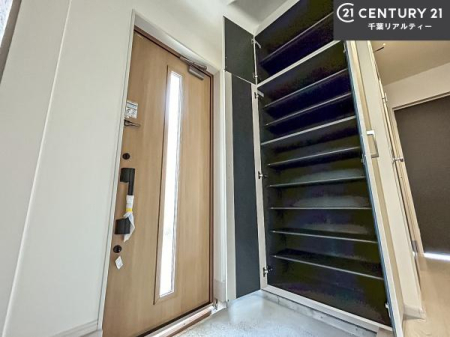  V[Y{bNXtȂ̂ŁAւЕt|₷łI
XbLւŌ˂JuԁÂSnԂo}Ă܂B