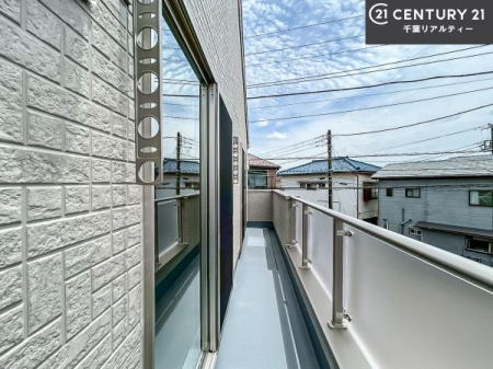 oRj[ zǍDȃoRj[łIꂽɂ͐nJIȎԂy߂܂B
̂󕨂؂ɊƂł܂I