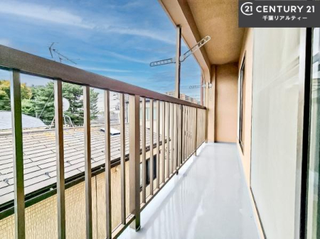 oRj[ zǍDȃoRj[łIꂽɂ͐nJIȎԂy߂܂B