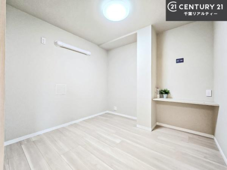 Q VvɃfUCĂ邽߁AƋIт܂I
Cɓ̉ƋuĂ낰Ԃ邱Ƃł܂B