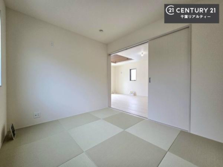 a ^^~̍肪炬^AbNXԁB傫ĴaƂȂĂ܂B{l̐Suav̋ԁB