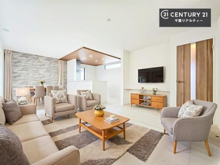 rO ƋCGp[XłB؂ȉƑW܂邩炱LDKɂ͂肽B
qCɏ΂Ȃ瑖ĂpuLƂɂėǂvƎvuԂłB