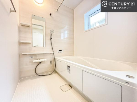  l͋̕C̃oX[́AVbNȃfUCŃoX^C[I
d撣Ă邲JɂD݂̓̓܂āAył݂Ă͂ł傤H