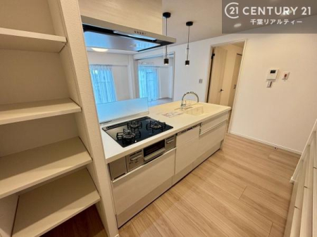 Lb` pg[tŁALb`̎[͂LxBHނ⒲萮łAłĝ̓͂ꏊɁBLb`LXƎgāAIȉƎ܂B
