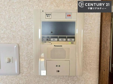 ̑ TVj^[tC^[złql̂ԒȂǂSłˁB
{^ЂƂłC̏ƂƂ̂II[goXB