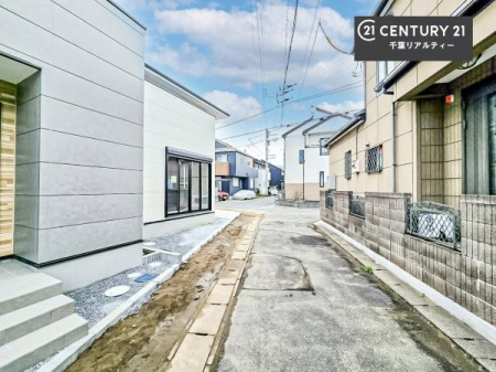 OʓH܂ތnʐ^ Ђ̐X^bt[܂ŃgRgtĂ܂B