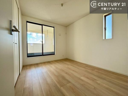 Q oRj[ɖʂĂmłB邭肪ACł܂INāAOɏoĔwLт[ċzǂ}邱Ƃł܂B