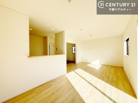 rO rOŜnΖʃLb`Ȃ̂ŁAql̗lqȂƂłqĂ₷SȊԎłI