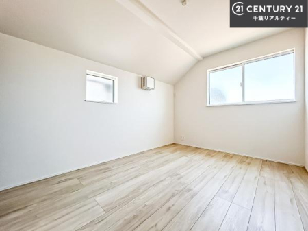 q |oȂ́Aql̂ƂĂSłI
[Xy[X[Ă̂ŎU炩TbƕЕt܂I