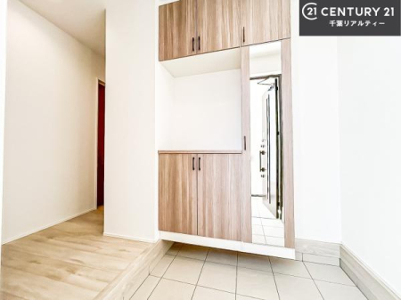  ~[tV[Y{bNXtȂ̂ŁAւЕt|₷łI
XbLւŌ˂JuԁÂSnԂo}Ă܂B