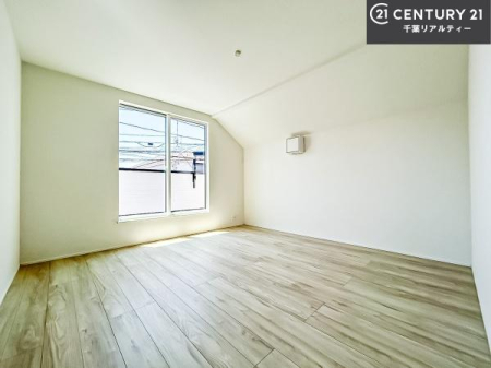 m oRj[ɖʂĂmłB邭肪ACł܂INāAOɏoĔwLт[ċzǂ}邱ƂołˁI