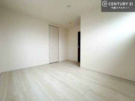 Q VvɃfUCĂ邽߁AƋIт܂I
Cɓ̉ƋuĂ낰Ԃ邱Ƃł܂B