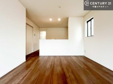 rO LX_CjOXy[XI肨HB΂yԂ߂܂BX̔܂I
zVЕt֗łI