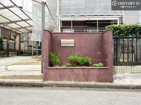 ̑n T̂Ev]EȂǁAȂƕЃX^bt܂ł\tIsYɊւ邱ƂȂAǂ̂悤ȂƂłSӑΉĒ܂B