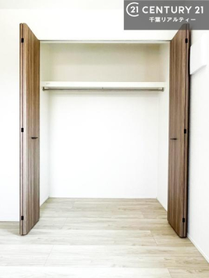 \z}() Ղ̎[Xy[XŁA炵萮Z܂BƑ̉וꂢɕЕtAKɉ߂܂Bidlj