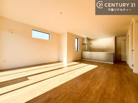 rO SnǂrO͉ƑRƏW܂܂BƑcR̎ԂłBƑƁAw[Ԃ߂łˁB