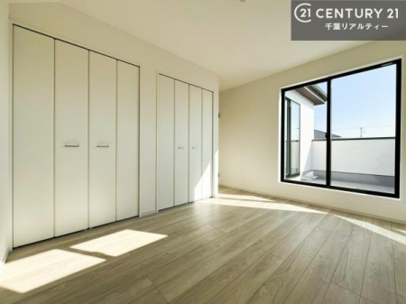 m oRj[ɖʂĂmłB邭肪ACł܂INāAOɏoĔwLт[ċzǂ}邱Ƃł܂B