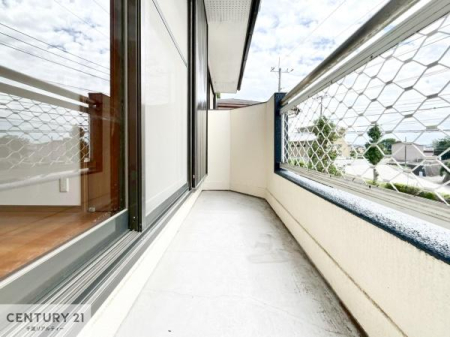 oRj[ zǍDȃoRj[łIꂽɂ͐nJIȎԂy߂܂B