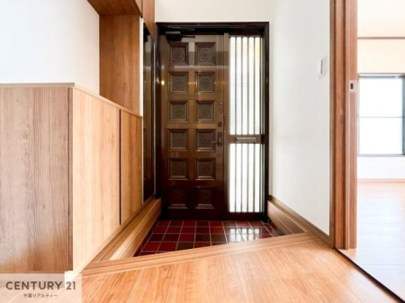  V[Y{bNXtȂ̂ŁAւЕt|₷łI
XbLւŌ˂JuԁÂSnԂo}Ă܂B
