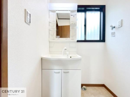 ʑEʏ Ƃʑ́A|₷łI
ӂʏ͋CłˁI