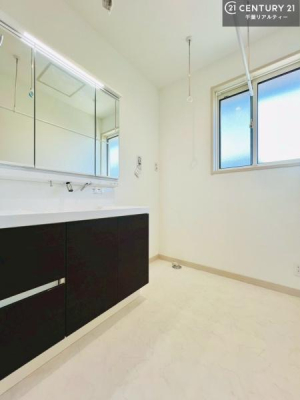 ʑEʏ Oʋdl̐ʏ́AgȂ݂₷I͎[ɂȂĂ܂BhC[₨ϓЕt̂ŐʑXbLƌ邱Ƃo܂I