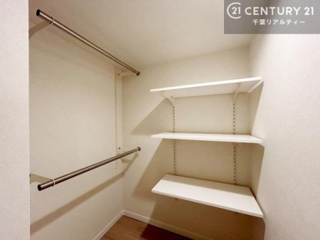 [ EH[NCN[[bgIvwł̋LAƑ̐ɍ킹p\łI̎xxyȂ郏N̕炵Ă܂I