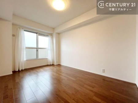 Q oRj[ɖʂḿA邢z˂Sn悢Qɂ҂̋ԁB̌ŋC悭X^[gł܂B