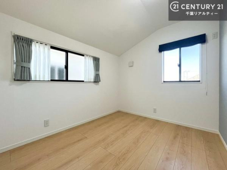 q |oȂ́Aql̂ƂĂSłI
[Xy[X[Ă̂ŎU炩TbƕЕt܂I