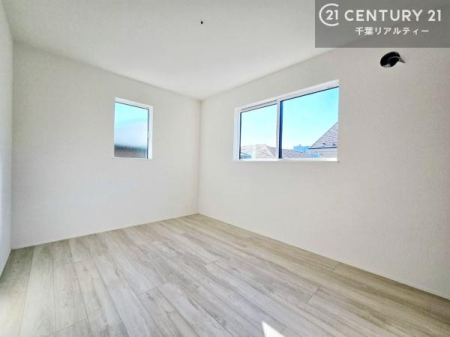 �m�� 2�ʍ̌����m�ۂ������邢�����́A���ʂ����ǂ��A���邭��ϋ��S�n�̗ǂ���ԂƂȂ��Ă���܂��B�����b�N�X���ĉ߂�����S�n�̗ǂ��������ł��I���̖ڊo�߂��X�b�L�����܂��ˁI