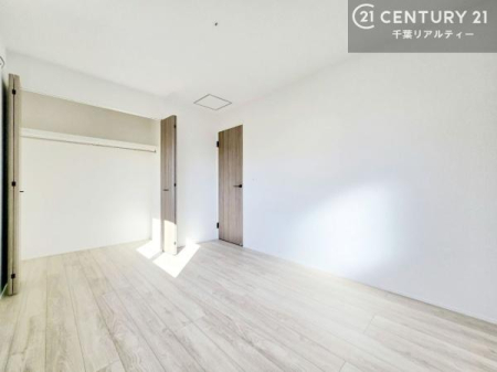 �m�� ���[���������肠��̂ŉƋ�̔z�u�����₷���A���C�t�X�^�C���ɍ��킹����������肪�\�ł��B