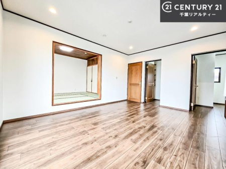 rOȊŐ VvɃfUCĂ邽߁AƋIт܂I
Cɓ̉ƋuĂ낰Ԃ邱Ƃł܂B