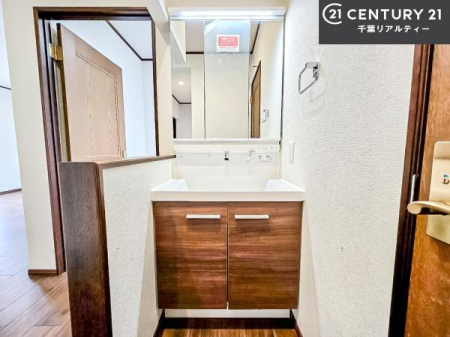 ʑEʏ Oʋdl̐ʏ́AgȂ݂₷I͎[ɂȂĂ܂BhC[₨ϓЕt̂ŐʑXbLƌ邱Ƃo܂I