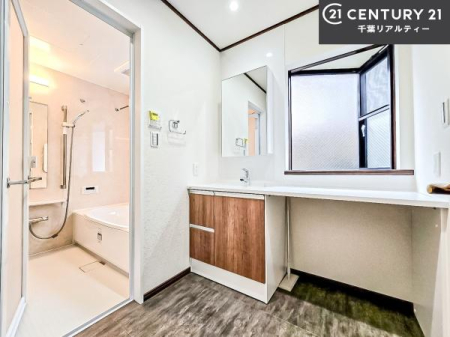 ʑEʏ t̖邢ʎłICɓւłĐɕۂƂł܂IRނ̂łς̎dオǂȂ܂ˁI