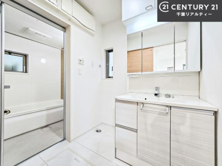 ʑEʏ Oʋdl̐ʏ́AgȂ݂₷I͎[ɂȂĂ܂BhC[₨ϓЕt̂ŐʑXbLƌ邱Ƃo܂I