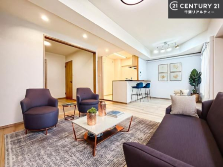 rO ƋCGp[XłB傫ȑ炽Ղ̗z閾邢rOBĴ郊rOŉƑĉ났̎Ԃ߂܂B