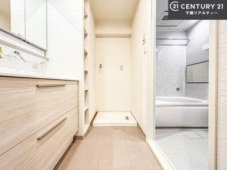 ʑEʏ gȂ𐮂ʏ́A厖łI̐̂镵͋CoIC悭g܂B[Xy[XłˁI
