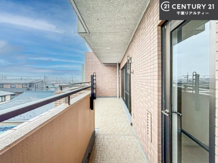 oRj[ zǍDȃoRj[łIꂽɂ͐nJIȎԂy߂܂B