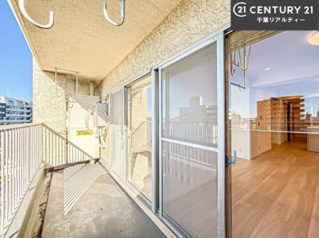 oRj[ zǍDȃoRj[łIꂽɂ͐nJIȎԂy߂܂B