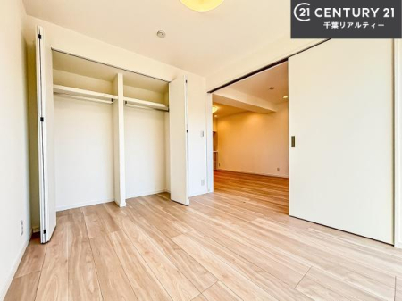 rOȊŐ VvɃfUCĂ邽߁AƋIт܂I
Cɓ̉ƋuĂ낰Ԃ邱Ƃł܂B