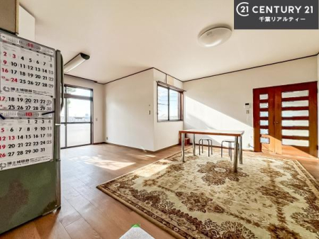 rO SnǂrO͉ƑRƏW܂܂BƑcR̎ԂłBƑƁAw[Ԃ߂łˁB