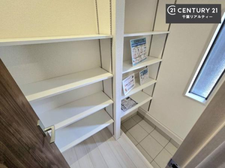 [ V[YCN[NtI
֎[[Ă܂ICłȂxr[J[܂ݎ]Ԃ̎[ɂI֎肪XbLƕЕt܂ˁI