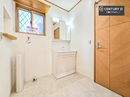 ʑEʏ Oʋdl̐ʏ́AgȂ݂₷I͎[ɂȂĂ܂BhC[₨ϓЕt̂ŐʑXbLƌ邱Ƃo܂I