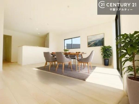 rO ƋCGp[XłBSnǂrO͉ƑRƏW܂܂BƑcR̎ԂłBƑƁAw[Ԃ߂łˁB邭JIȋԂłB