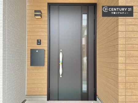  sݎ̉ו̎󂯎Ɋz{bNXtI
ĔzB̎ԂȂȂAx̃XPW[RɗĂ܂ˁI