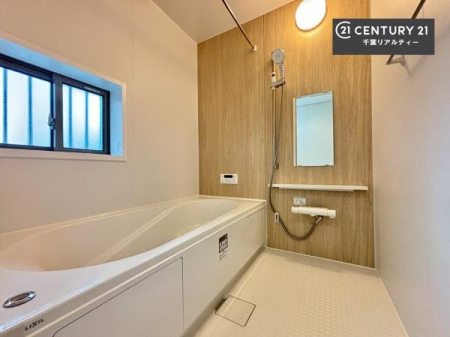  1̔ƖĂ闁łB
̑fGȃN[[VꏊłˁB